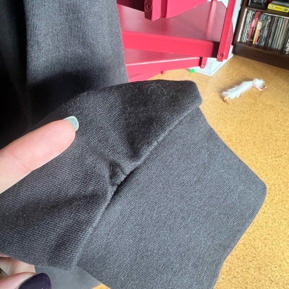 Museum of Peace & Quiet
BLACK COTTON SWEATSHIRT - Picture 6 of 7